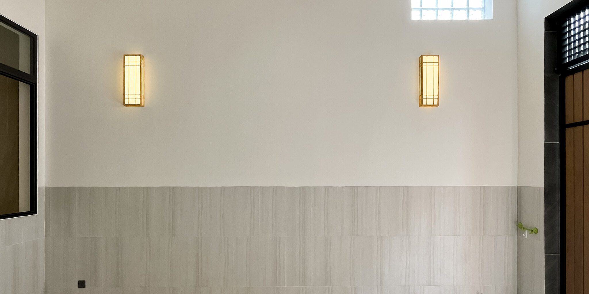 Gạch Ốp Lát Thịnh Hành 2025